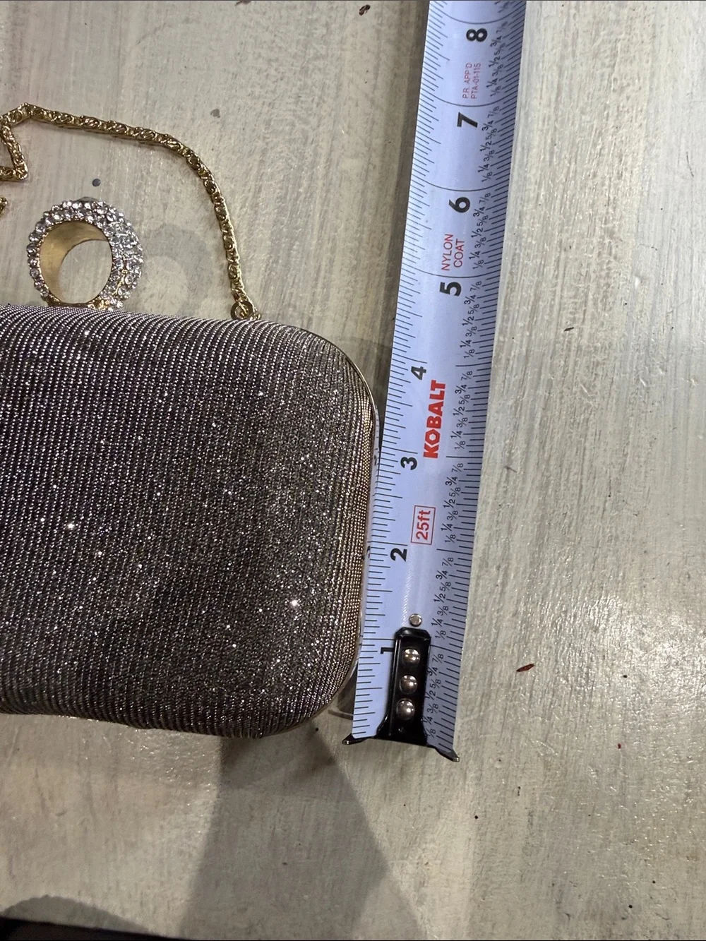 Elegant Sparkle Rhinestone Hard Framed Ring Clutch - Gold Chain